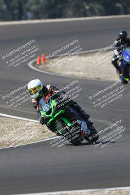 media/Sep-20-2025-TrackDaz (Sat) [[27f0cde673]]/B Group/1020am (Turn 3)/